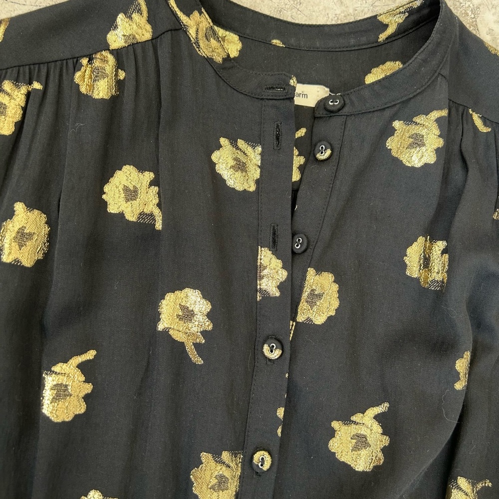 Warm NY Ladyland Maxi Dress
Black Metallic Gold
Long Sleeve
Size 1 Small
$575 - Picture 5 of 13